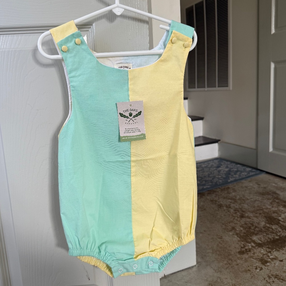 NWT The Oaks Apparel Bubble